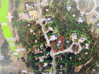 2 Coconut Court, Homosassa, FL 34446