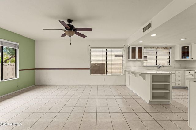 9814 W ROSEMONTE Drive, Peoria, AZ 85382