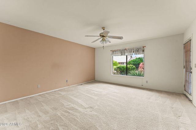9814 W ROSEMONTE Drive, Peoria, AZ 85382