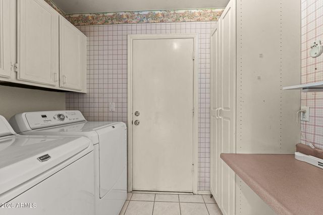 9814 W ROSEMONTE Drive, Peoria, AZ 85382