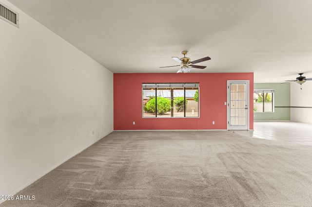 9814 W ROSEMONTE Drive, Peoria, AZ 85382