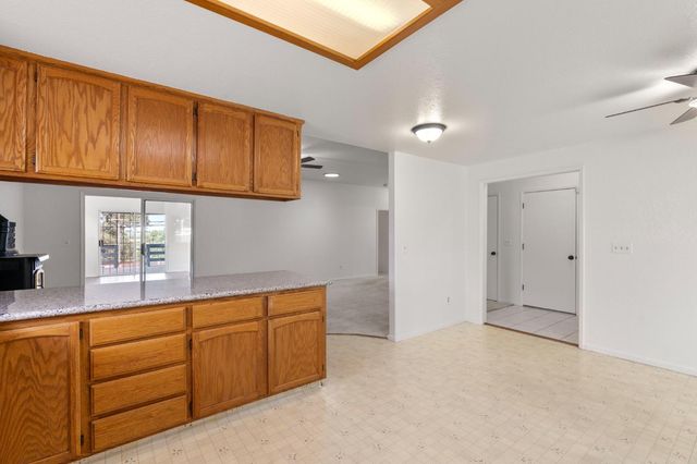 3007 Riverside Dr, Riverbank, CA 95367