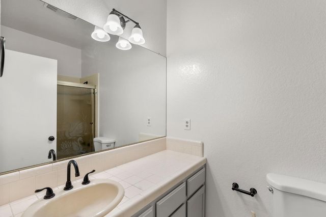 3007 Riverside Dr, Riverbank, CA 95367