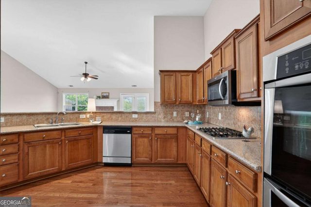 4213 Brentwood Drive, Buford, GA 30518