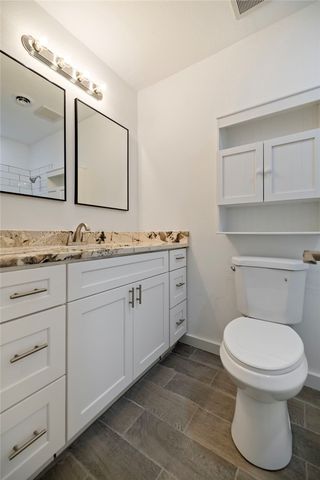 2000 W Wood Street, Rogers, AR 72756