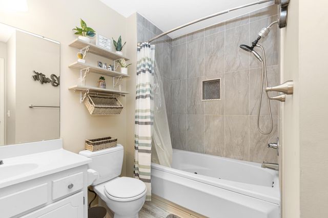 2931 67th Lane N, Brooklyn Center, MN 55430