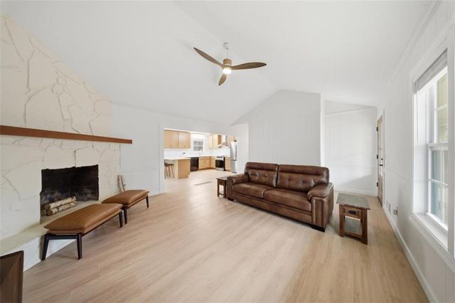 121 White Antelope Street, Waleska, GA 30183