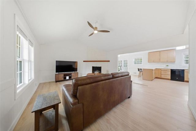 121 White Antelope Street, Waleska, GA 30183