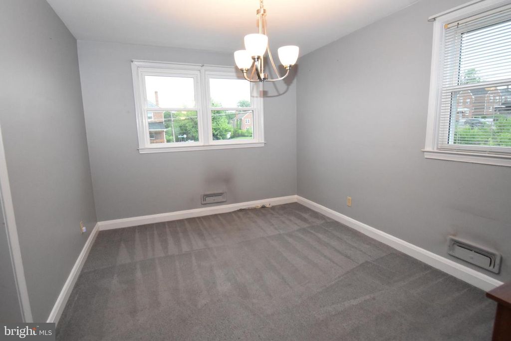 Image 5 of property listing at 1601 LANGFORD RD, Baltimore, MD 21207