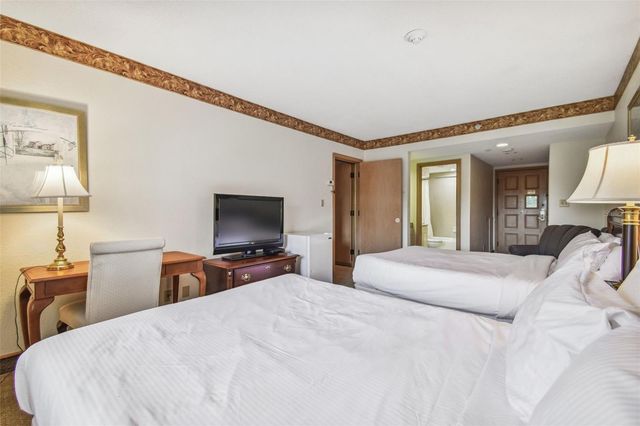 36750 US HIGHWAY 19 N 13303, Palm Harbor, FL 34684