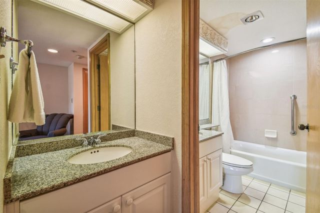 36750 US HIGHWAY 19 N 13303, Palm Harbor, FL 34684