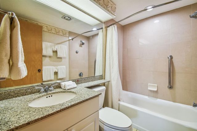 36750 US HIGHWAY 19 N 13303, Palm Harbor, FL 34684