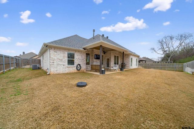 1004 Jackie Ray, Whitehouse, TX 75791