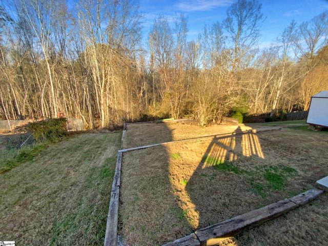 107 Hampton Ridge Drive, Greer, SC 29651