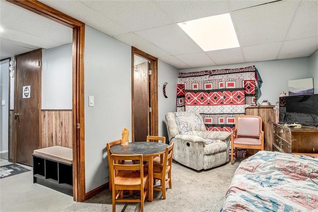 1705 SE High Drive, Oak Grove, MO 64075