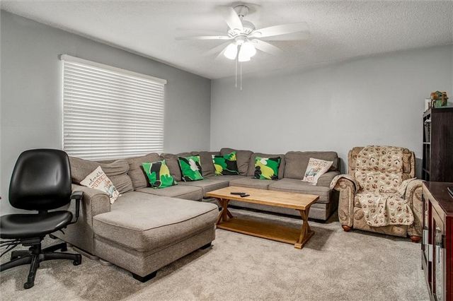 1705 SE High Drive, Oak Grove, MO 64075