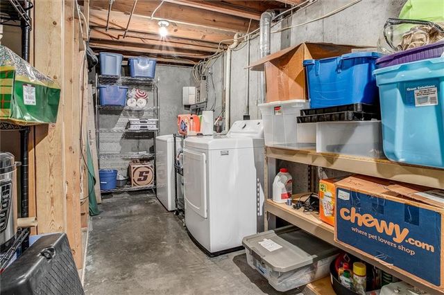 1705 SE High Drive, Oak Grove, MO 64075