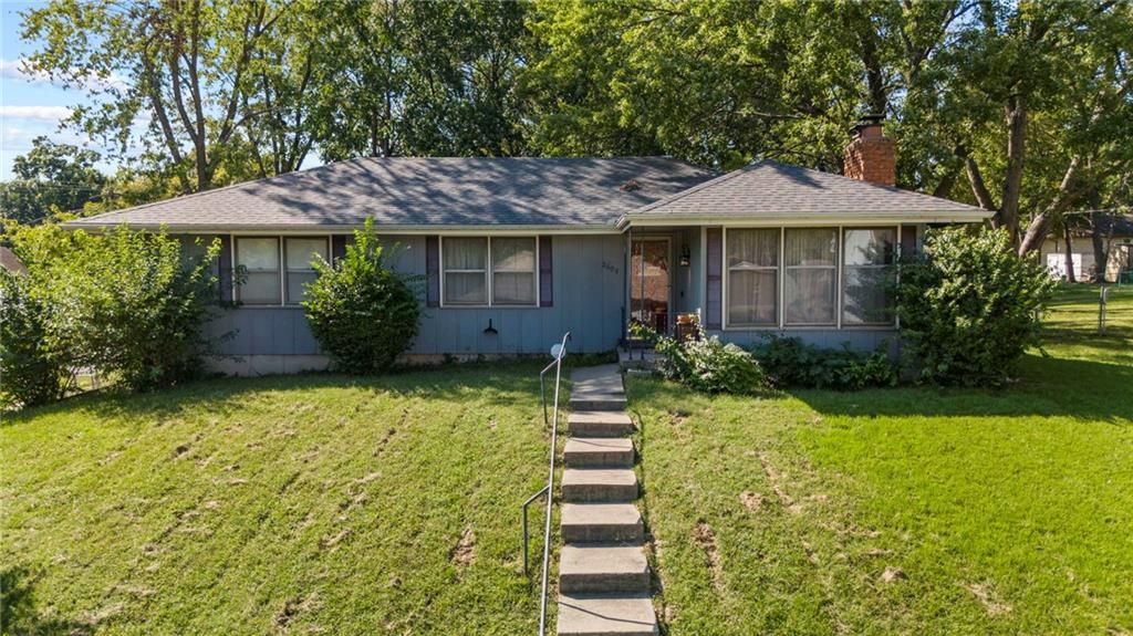 2608 S 16th Terrace, Leavenworth, KS 66048 — exterior
