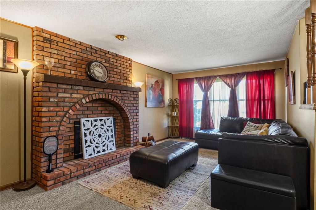 2608 S 16th Terrace, Leavenworth, KS 66048 — photo 3