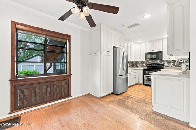 248 JOHNSTON Avenue, Jacksonville, FL 32211