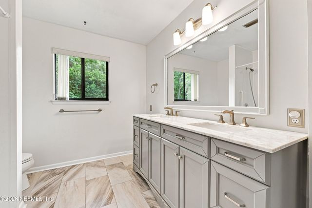 248 JOHNSTON Avenue, Jacksonville, FL 32211