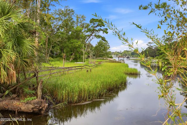 248 JOHNSTON Avenue, Jacksonville, FL 32211