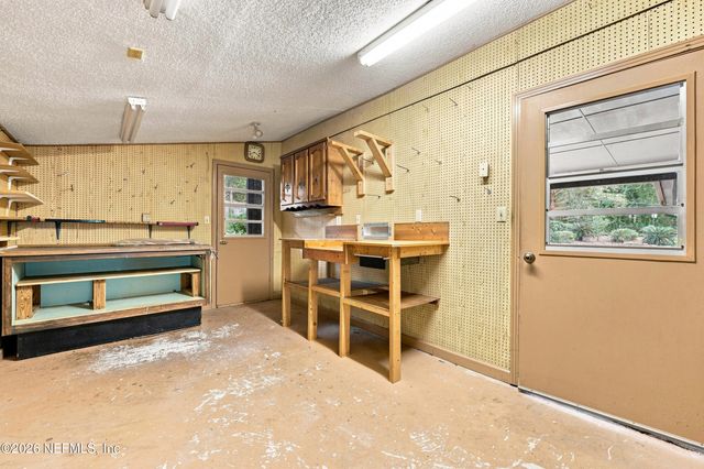 248 JOHNSTON Avenue, Jacksonville, FL 32211