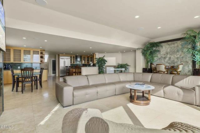 3629 Ocean Drive, Oxnard, CA 93035