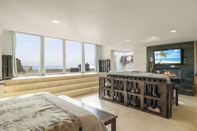 3629 Ocean Drive, Oxnard, CA 93035