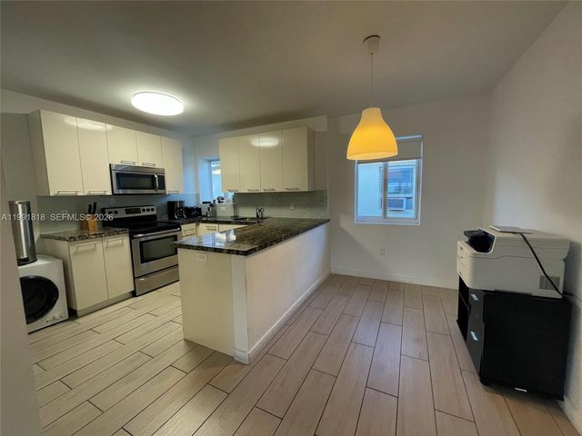 625 77th St 2, Miami Beach, FL 33141