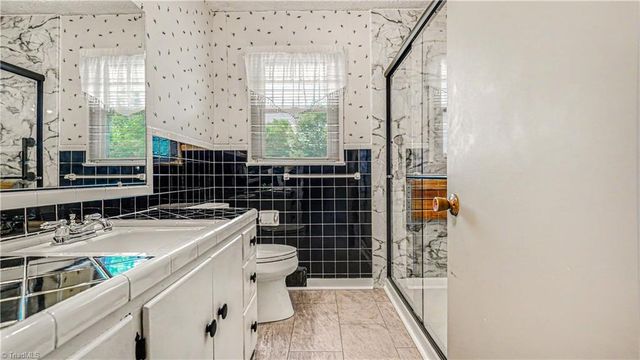 107 Hilltop Road, Thomasville, NC 27360