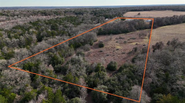 4668 Fm 535, Cedar Creek, TX 78612
