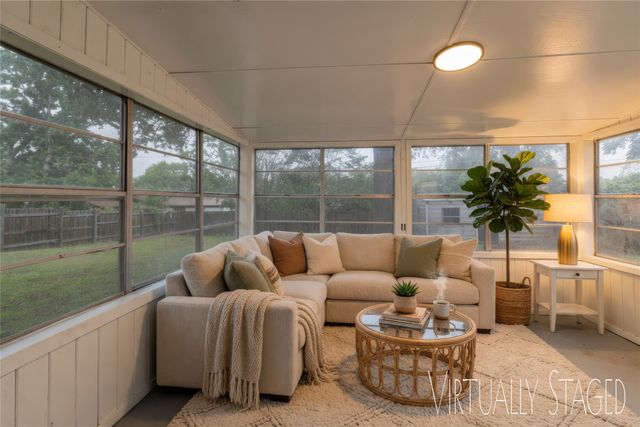 2004 York Drive, Edgecliff Village, TX 76134