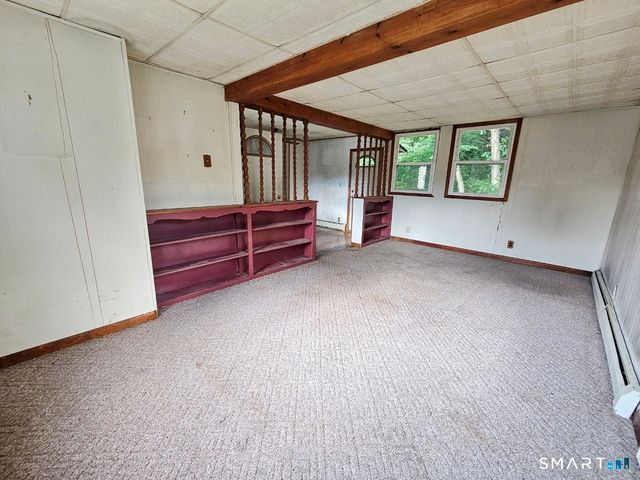 66 Chesterfield Avenue, Wolcott, CT 06716