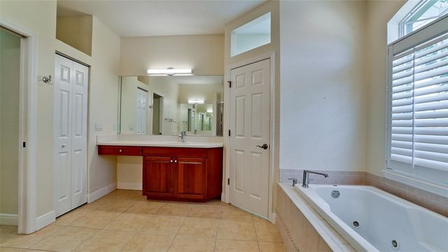 5323 90TH AVENUE CIRCLE E, Parrish, FL 34219