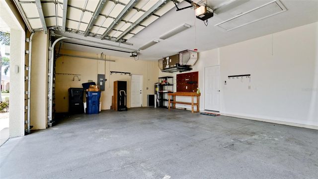 5323 90TH AVENUE CIRCLE E, Parrish, FL 34219