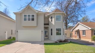 520 S Wisconsin Avenue, Villa Park, IL 60181