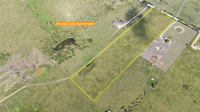 Lot 25 NW County 2170 Road, Barry, TX 75102