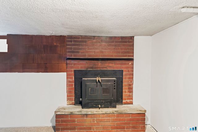 5 Harbor Ridge Road, Danbury, CT 06811