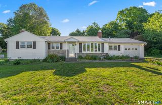 5 Harbor Ridge Road, Danbury, CT 06811