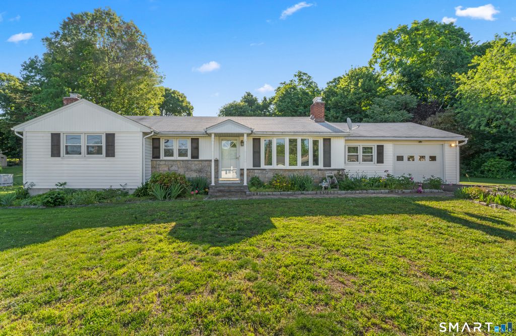 5 Harbor Ridge Road, Danbury, CT 06811