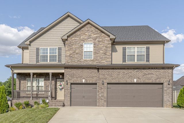 305 Winter Terrace Ln, Clarksville, TN 37040
