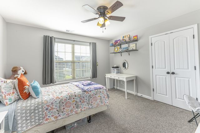 305 Winter Terrace Ln, Clarksville, TN 37040