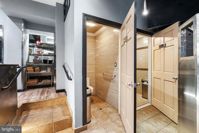 1301 W MOYAMENSING AVE, Philadelphia, PA 19148