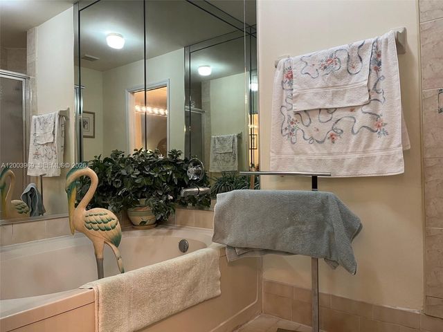 6061 SW 128th Ct, Miami, FL 33183