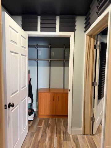 1615 W 7th Street, Bloomington, IN 47404