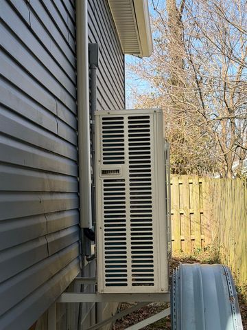 1615 W 7th Street, Bloomington, IN 47404