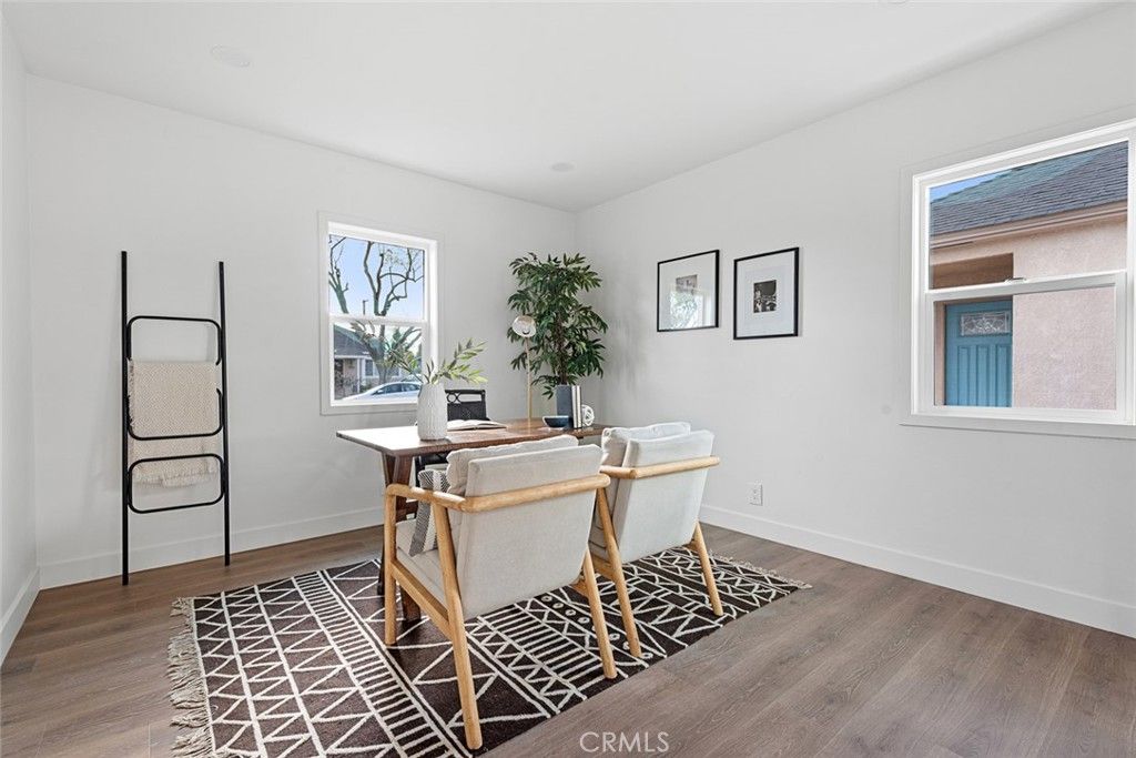 Image 29 of property listing at 2271 Mira Mar, Long Beach, CA 90815