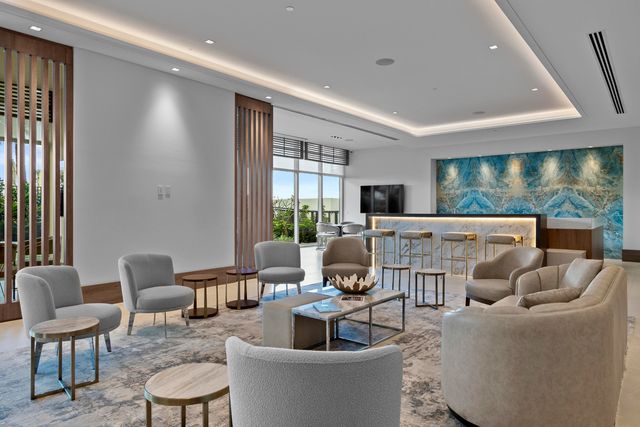 220 Lake Shore Drive 1913, Lake Park, FL 33403