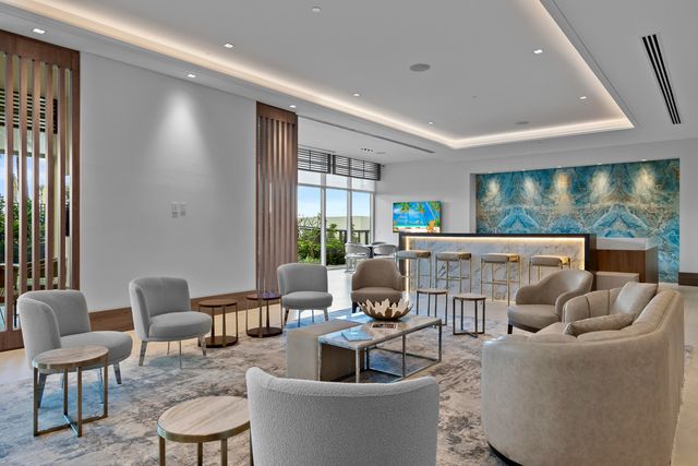 220 Lake Shore Drive 1913, Lake Park, FL 33403